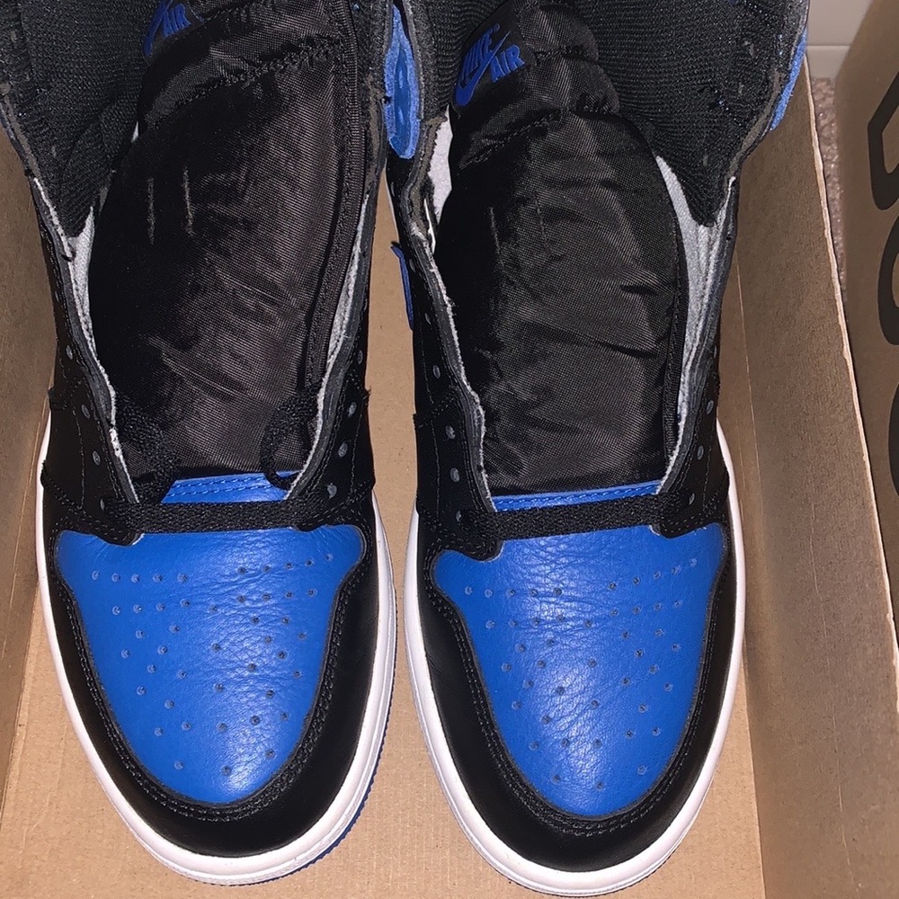 Air Jordan 1 Royals